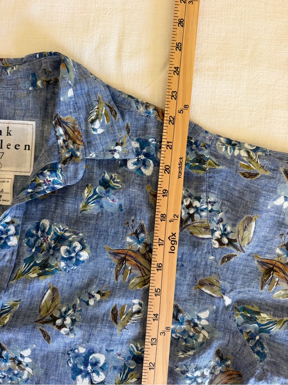 Frank & Eileen “The Rosie” Short Sleeve Button-Down Shirt - Picture 10 of 10